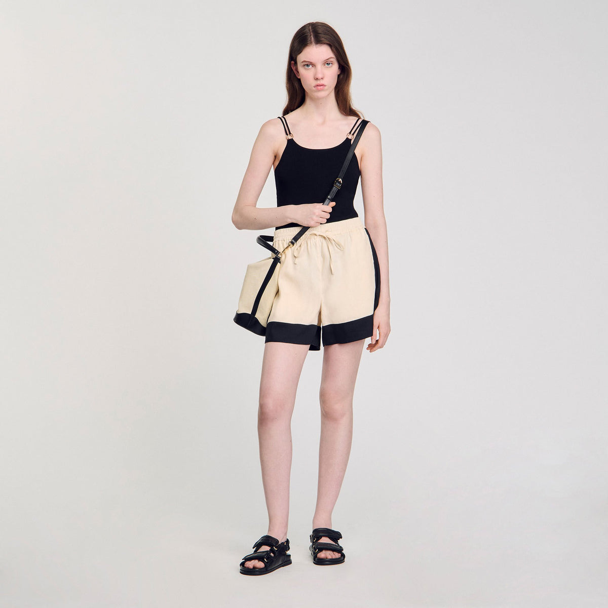 Sandro Tangoso canvas bucket bag Ecru / Black