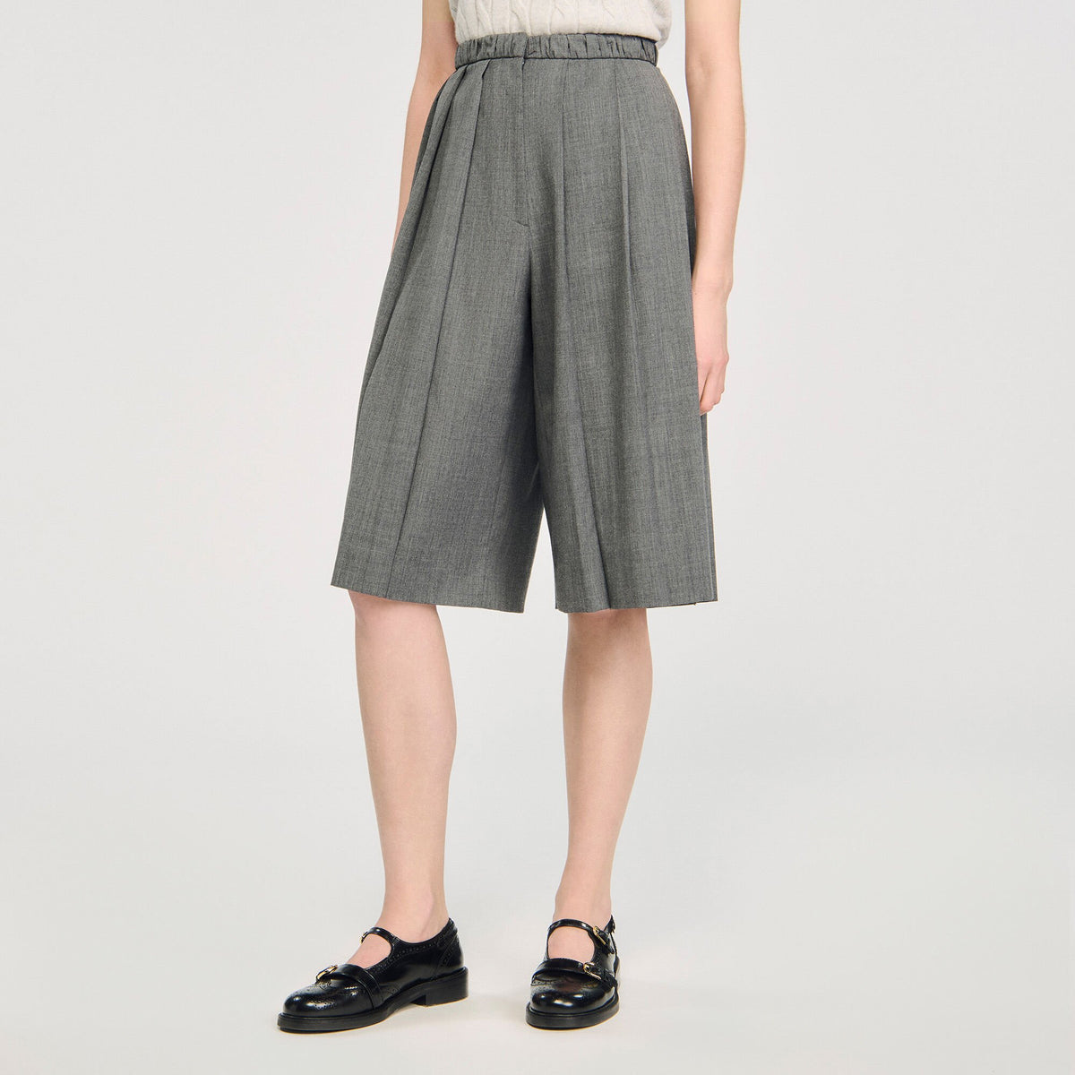 Sandro Pleated long shorts Grey
